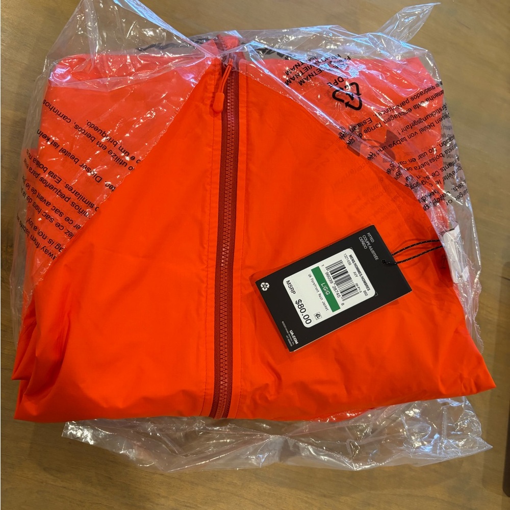 Under Armor Forecast Jacket Red/Orange Large